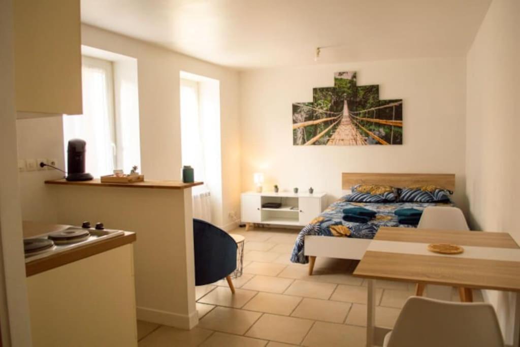 Studio Cosy Tv Wifi Confortable Et Chaleureux Gaillon Eksteriør bilde
